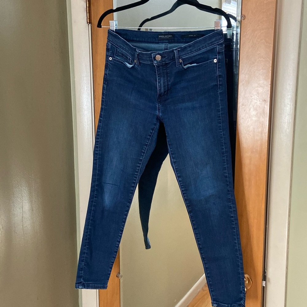 Banana Republic skinny leg dark rinse jeans 29 x 26